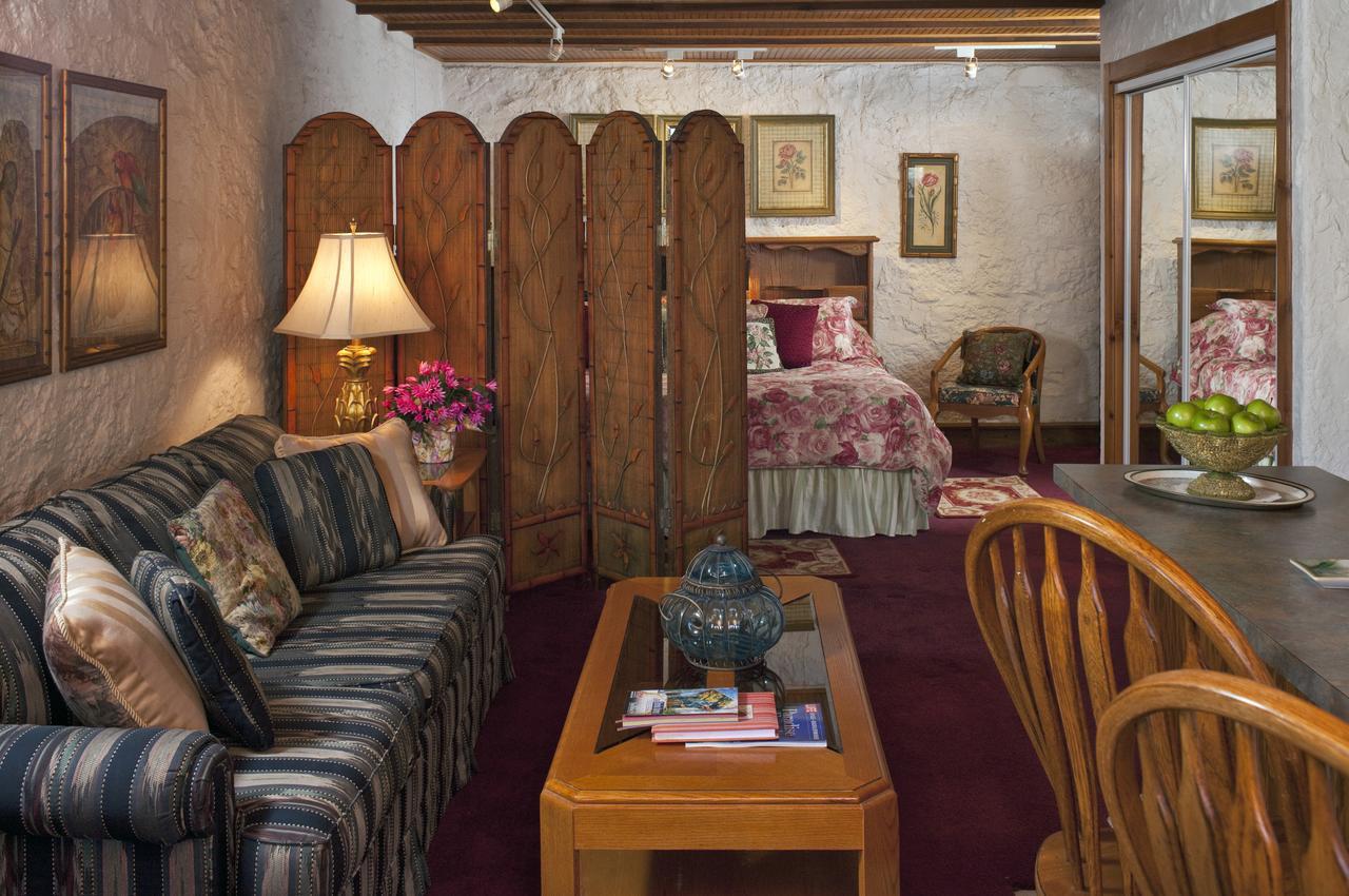 Cliff Cottage Inn, Downtown Bed & Breakfast Eureka Springs Dış mekan fotoğraf